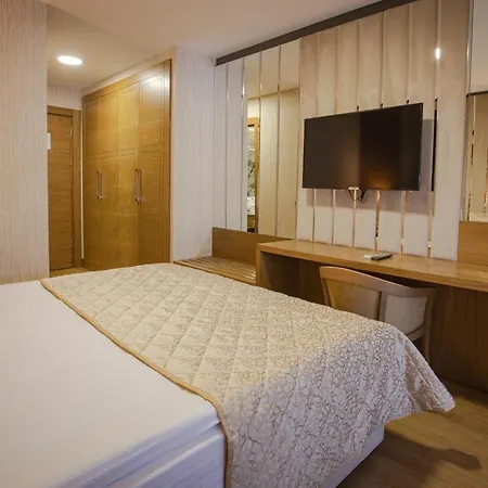 Отель Bahcelievler 4*